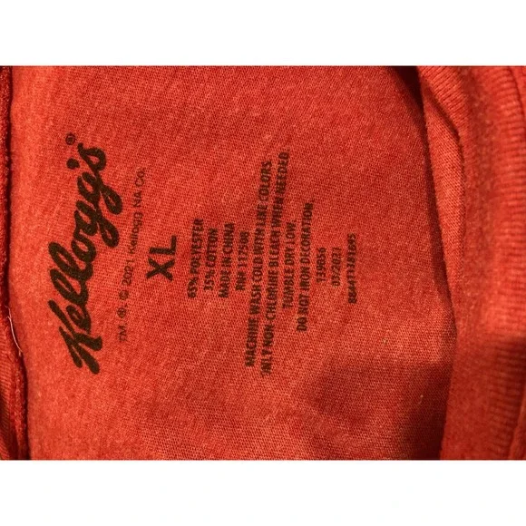 Cheez-It Snack Mix Red t-shirt Official Authentic Kelloggs Brand Clothing XL - Picture 3 of 4